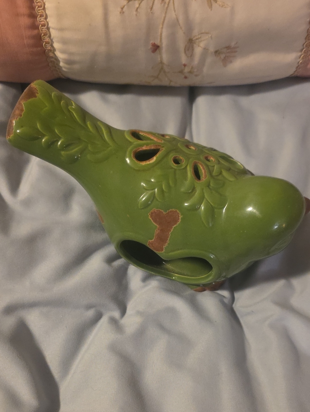 Green Ceramic Reptile Hide & Climbing Ornament